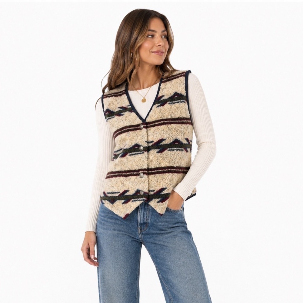 Wrangler Western Wear Womens XL Southwestern Sherpa Vest Cream Aztec LP8195T